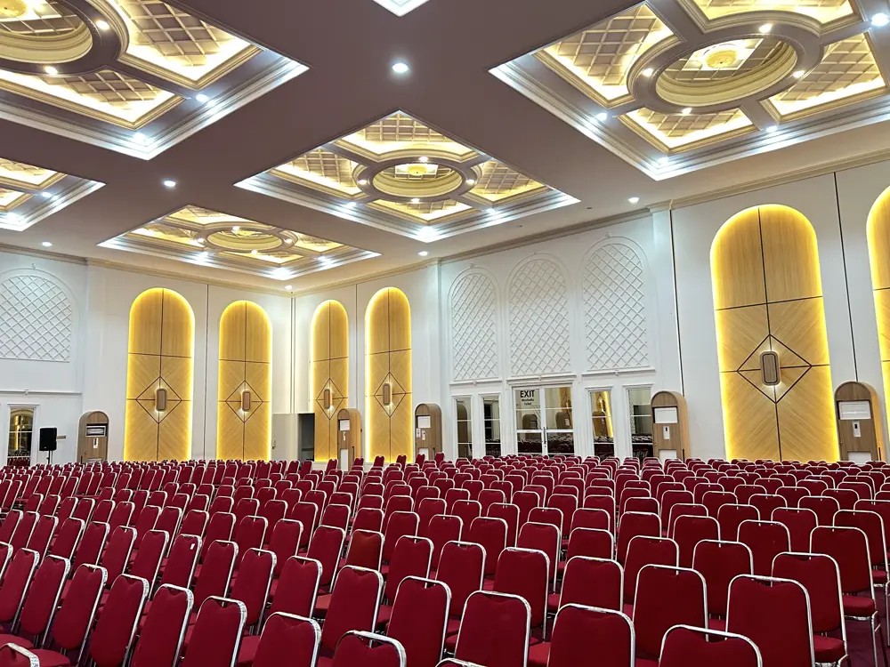 Grand ballroom MAULIDIA CONVENTION CENTER untuk acara formal